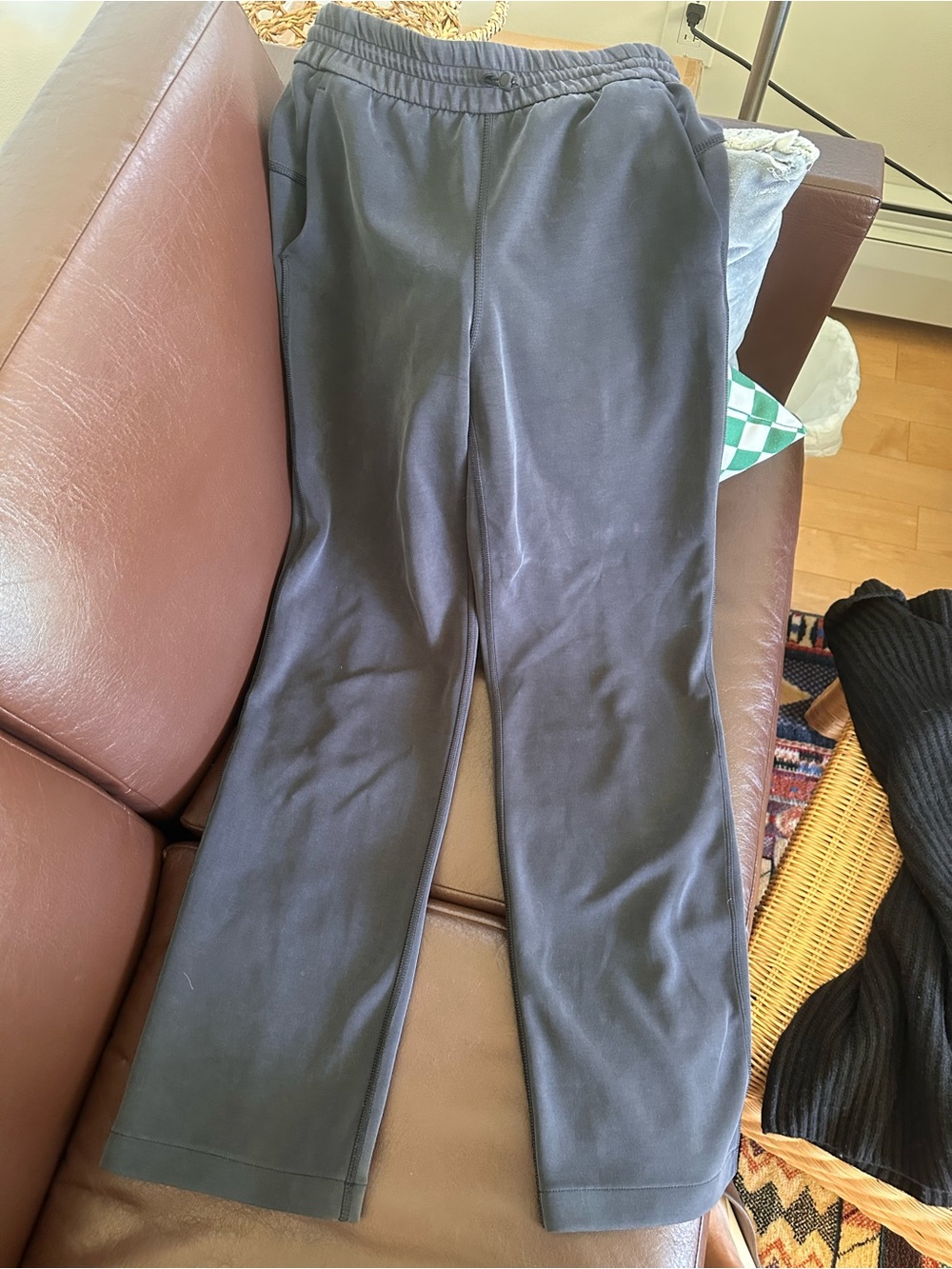 Lululemon softstreme pants
